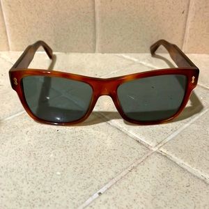 Gucci sunglasses. Tortoise light. Like new.